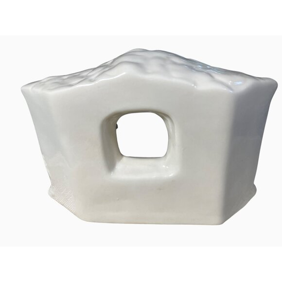 Nativity Small one piece White and Gold Color - Picture 5 of 9